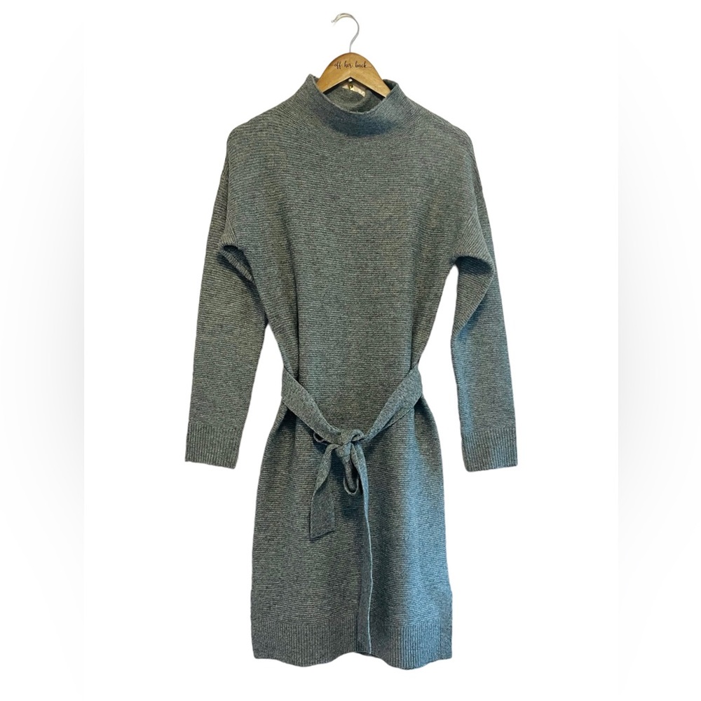 Warm and Cozy Waist Tied Sweater Dress

Size: XSmall

Brand: Universal Thread